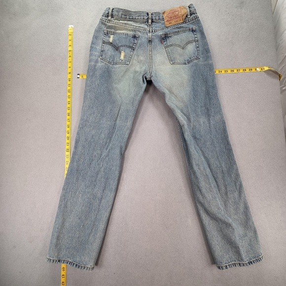 Vintage Levis 501 Jeans Mens Blue Light Wash Distressed Made in USA Fits 30x30 - Picture 2 of 16